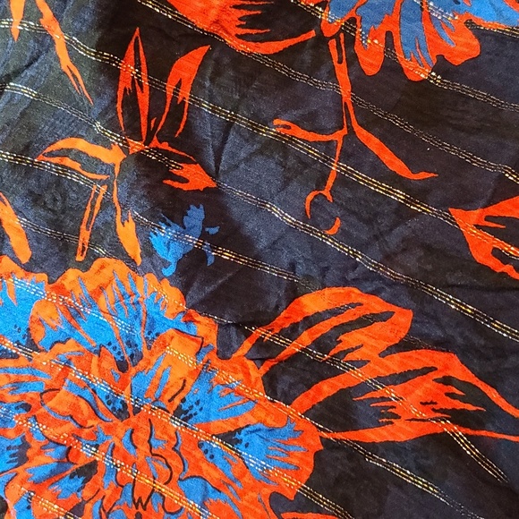 Desigual New Women's Black and Red Floral Prints Viscose Hanky Hem Skirt (Sz M) - Picture 6 of 12